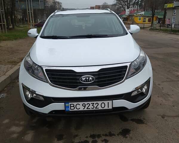 Белый Киа Sportage, объемом двигателя 1.6 л и пробегом 198 тыс. км за 12200 $, фото 3 на Automoto.ua