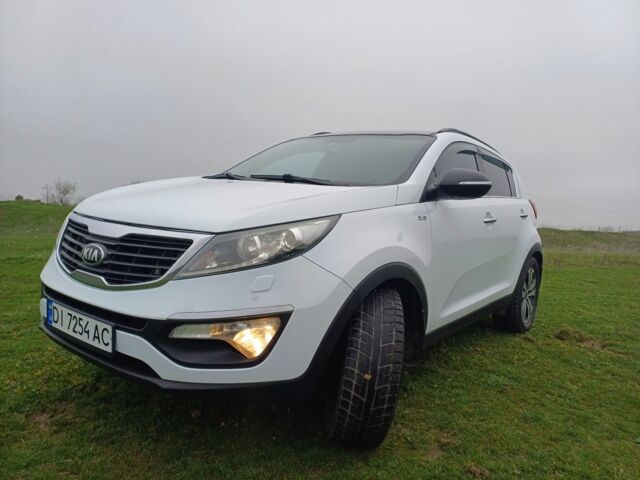 Білий Кіа Sportage, об'ємом двигуна 2 л та пробігом 3 тис. км за 13500 $, фото 1 на Automoto.ua