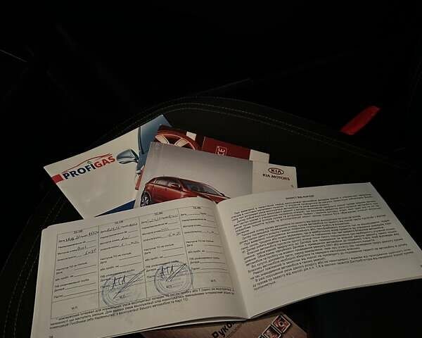 Белый Киа Sportage, объемом двигателя 2 л и пробегом 115 тыс. км за 12999 $, фото 28 на Automoto.ua