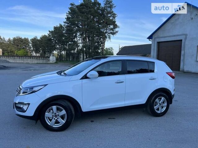 Білий Кіа Sportage, об'ємом двигуна 1.7 л та пробігом 148 тис. км за 13500 $, фото 3 на Automoto.ua