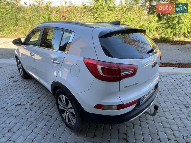 Белый Киа Sportage, объемом двигателя 2 л и пробегом 280 тыс. км за 13450 $, фото 17 на Automoto.ua