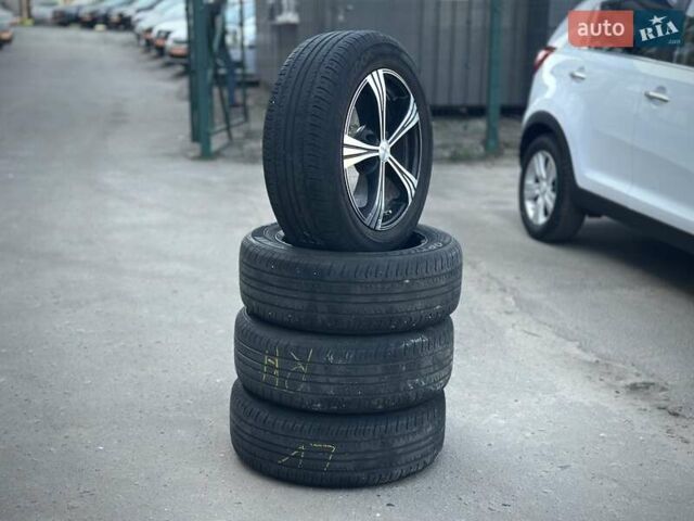 Кіа Sportage 2011 у Сумах на Automoto.ua Білий Кіа Sportage, об'ємом двигуна 1.7 л та пробігом 228 тис. км за 13700 $, фото 7 на Automoto.ua
