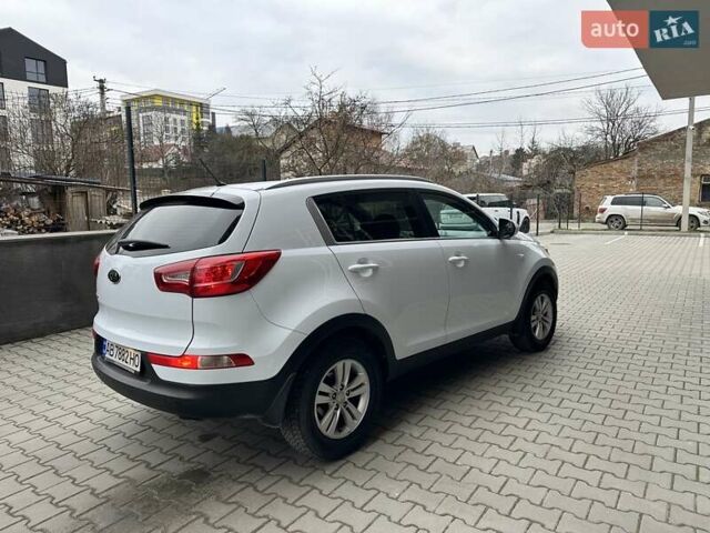 Белый Киа Sportage, объемом двигателя 2 л и пробегом 115 тыс. км за 12999 $, фото 13 на Automoto.ua