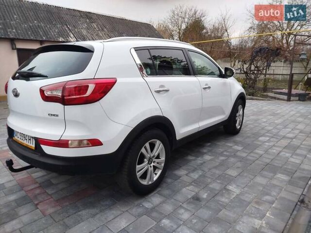 Белый Киа Sportage, объемом двигателя 1.58 л и пробегом 224 тыс. км за 11300 $, фото 1 на Automoto.ua