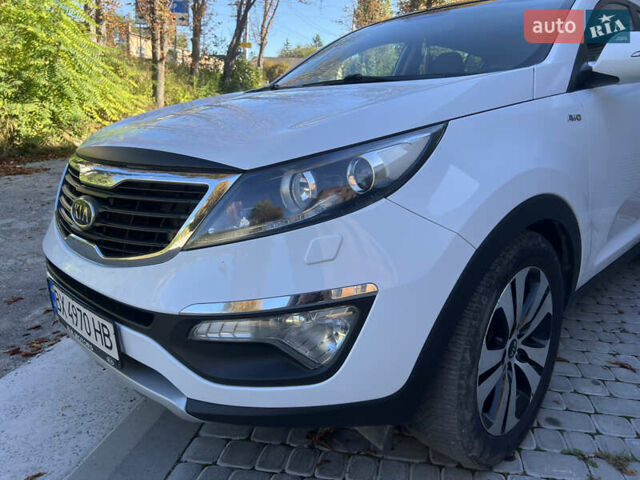 Белый Киа Sportage, объемом двигателя 2 л и пробегом 290 тыс. км за 12999 $, фото 19 на Automoto.ua