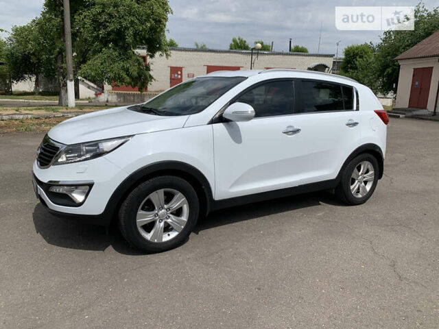 Белый Киа Sportage, объемом двигателя 1.69 л и пробегом 222 тыс. км за 13200 $, фото 1 на Automoto.ua