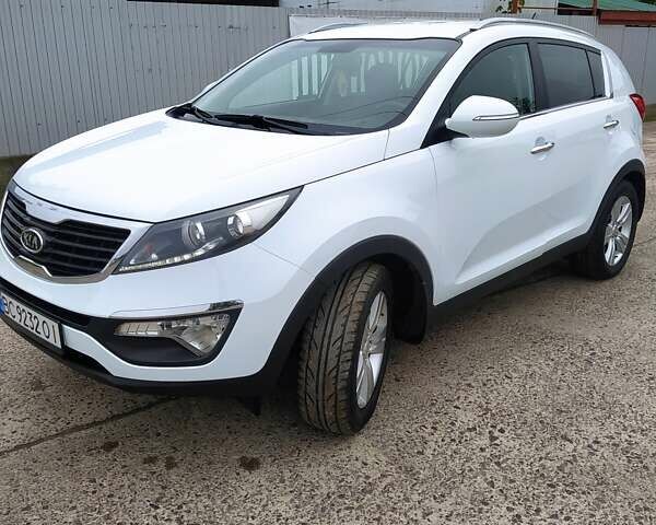 Белый Киа Sportage, объемом двигателя 1.6 л и пробегом 198 тыс. км за 12200 $, фото 7 на Automoto.ua