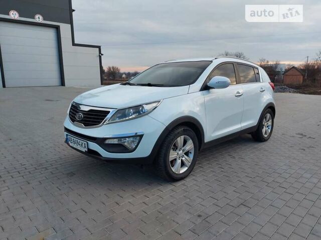 Белый Киа Sportage, объемом двигателя 1.69 л и пробегом 120 тыс. км за 13950 $, фото 2 на Automoto.ua