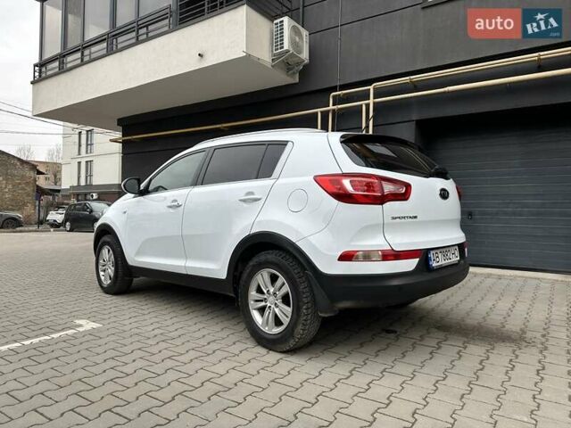 Белый Киа Sportage, объемом двигателя 2 л и пробегом 115 тыс. км за 12999 $, фото 21 на Automoto.ua
