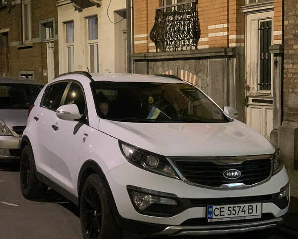 Білий Кіа Sportage, об'ємом двигуна 1.99 л та пробігом 165 тис. км за 14039 $, фото 9 на Automoto.ua