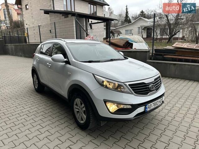 Белый Киа Sportage, объемом двигателя 2 л и пробегом 115 тыс. км за 12999 $, фото 41 на Automoto.ua