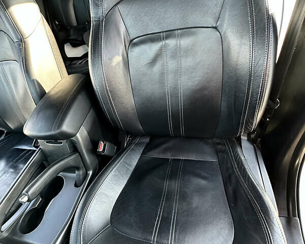 Білий Кіа Sportage, об'ємом двигуна 2 л та пробігом 258 тис. км за 13500 $, фото 17 на Automoto.ua