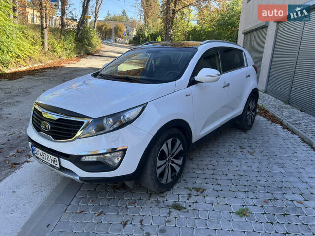 Белый Киа Sportage, объемом двигателя 2 л и пробегом 290 тыс. км за 12999 $, фото 7 на Automoto.ua