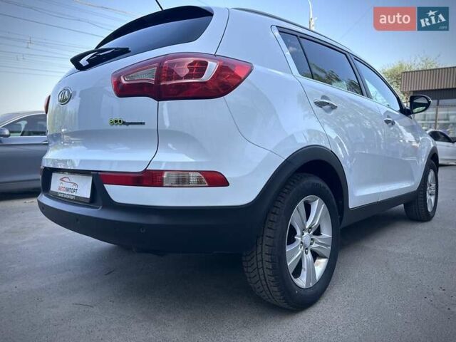 Кіа Sportage 2011 у Сумах на Automoto.ua Білий Кіа Sportage, об'ємом двигуна 1.7 л та пробігом 228 тис. км за 13700 $, фото 34 на Automoto.ua
