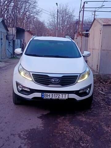 Белый Киа Sportage, объемом двигателя 2 л и пробегом 185 тыс. км за 13000 $, фото 8 на Automoto.ua