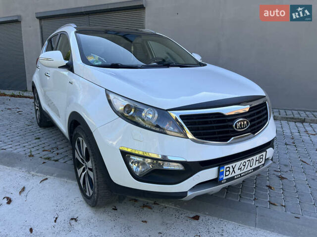 Белый Киа Sportage, объемом двигателя 2 л и пробегом 280 тыс. км за 13450 $, фото 4 на Automoto.ua