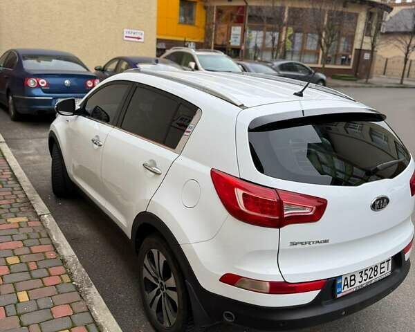 Белый Киа Sportage, объемом двигателя 2 л и пробегом 280 тыс. км за 10900 $, фото 9 на Automoto.ua