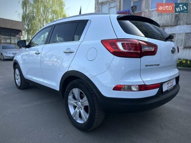 Кіа Sportage 2011 у Сумах на Automoto.ua Білий Кіа Sportage, об'ємом двигуна 1.7 л та пробігом 228 тис. км за 13700 $, фото 35 на Automoto.ua