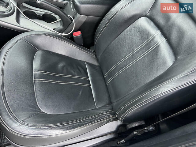 Белый Киа Sportage, объемом двигателя 2 л и пробегом 135 тыс. км за 12999 $, фото 19 на Automoto.ua