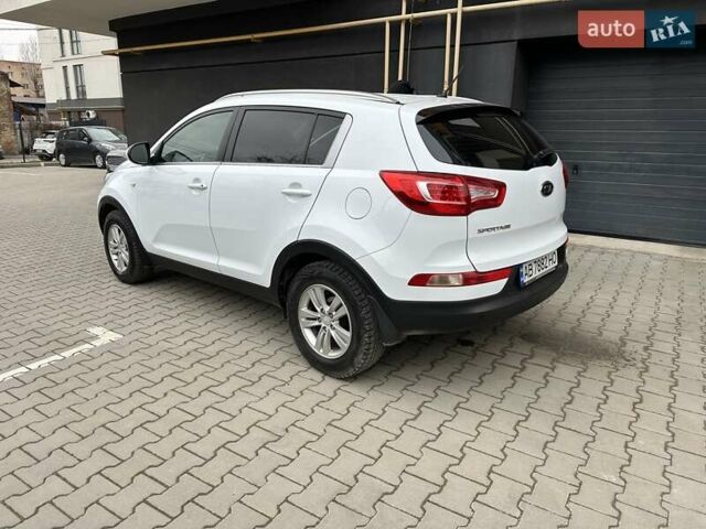Белый Киа Sportage, объемом двигателя 2 л и пробегом 115 тыс. км за 12999 $, фото 20 на Automoto.ua