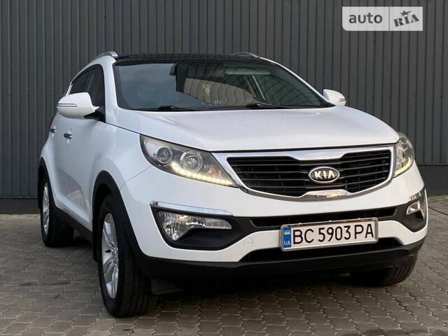 Білий Кіа Sportage, об'ємом двигуна 1.69 л та пробігом 218 тис. км за 13150 $, фото 16 на Automoto.ua