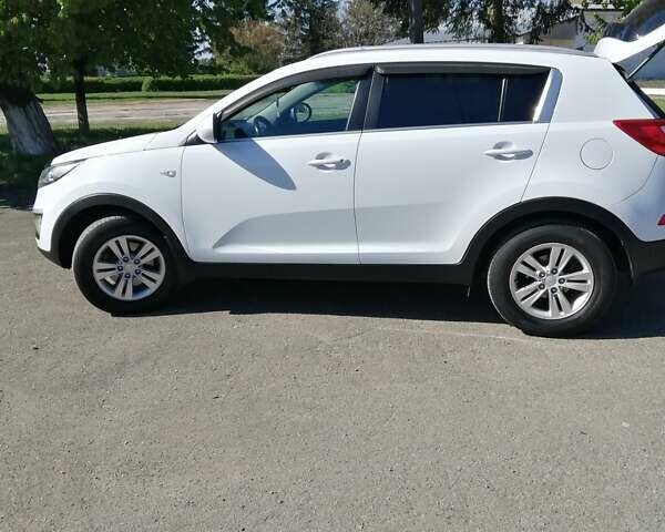 Білий Кіа Sportage, об'ємом двигуна 1.69 л та пробігом 142 тис. км за 11500 $, фото 17 на Automoto.ua