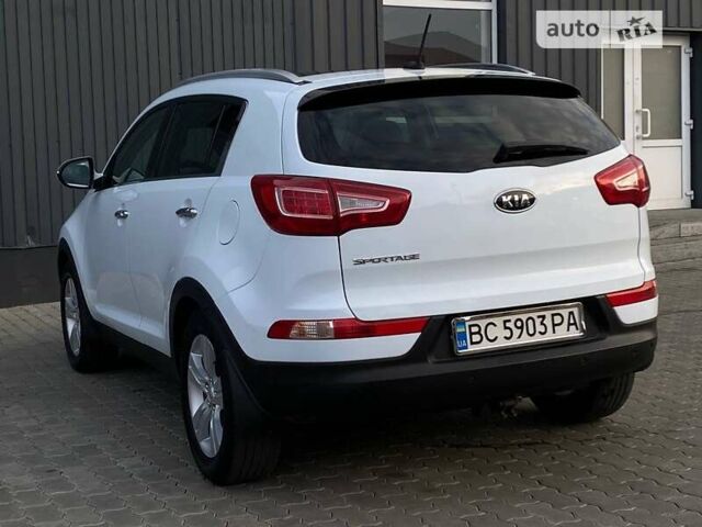 Белый Киа Sportage, объемом двигателя 1.69 л и пробегом 218 тыс. км за 13150 $, фото 26 на Automoto.ua