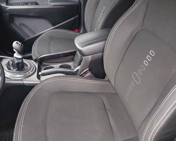 Белый Киа Sportage, объемом двигателя 1.58 л и пробегом 224 тыс. км за 11300 $, фото 21 на Automoto.ua