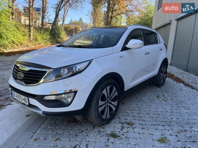 Белый Киа Sportage, объемом двигателя 2 л и пробегом 290 тыс. км за 12999 $, фото 6 на Automoto.ua