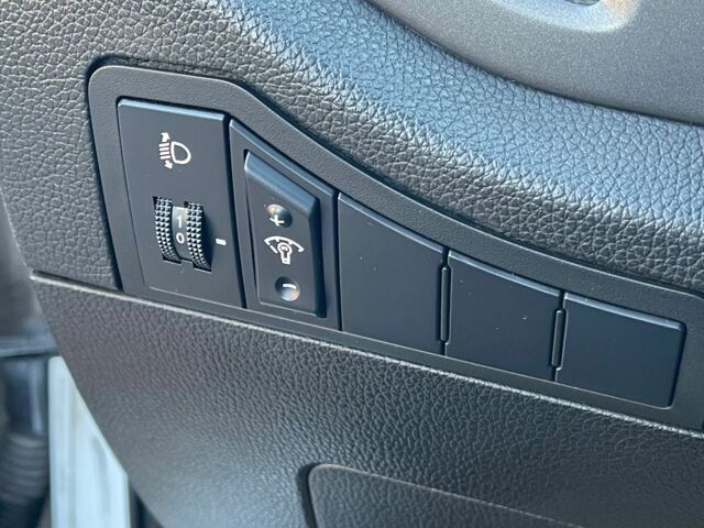 Білий Кіа Sportage, об'ємом двигуна 1.7 л та пробігом 201 тис. км за 11500 $, фото 11 на Automoto.ua