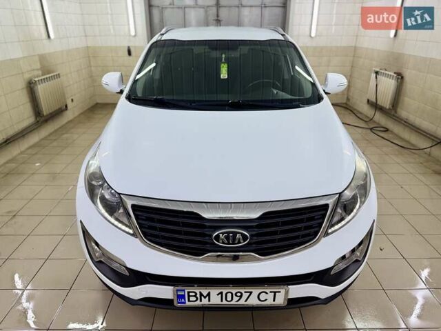 Білий Кіа Sportage, об'ємом двигуна 2 л та пробігом 161 тис. км за 11499 $, фото 4 на Automoto.ua