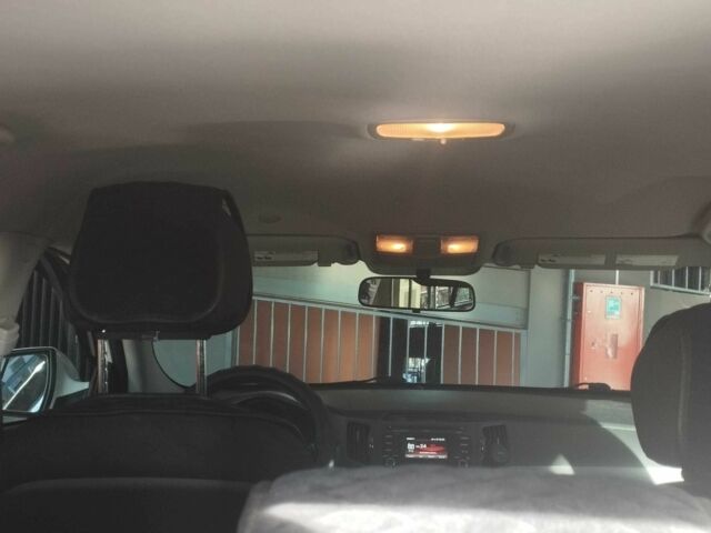 Белый Киа Sportage, объемом двигателя 2.36 л и пробегом 131 тыс. км за 14000 $, фото 19 на Automoto.ua