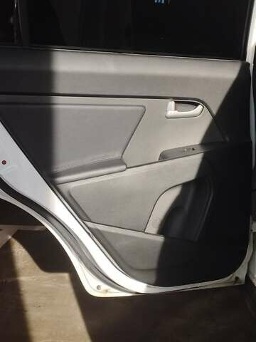 Белый Киа Sportage, объемом двигателя 2.36 л и пробегом 131 тыс. км за 14000 $, фото 20 на Automoto.ua