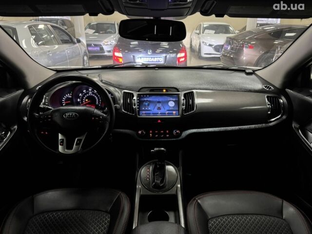 Белый Киа Sportage, объемом двигателя 0 л и пробегом 118 тыс. км за 11500 $, фото 10 на Automoto.ua
