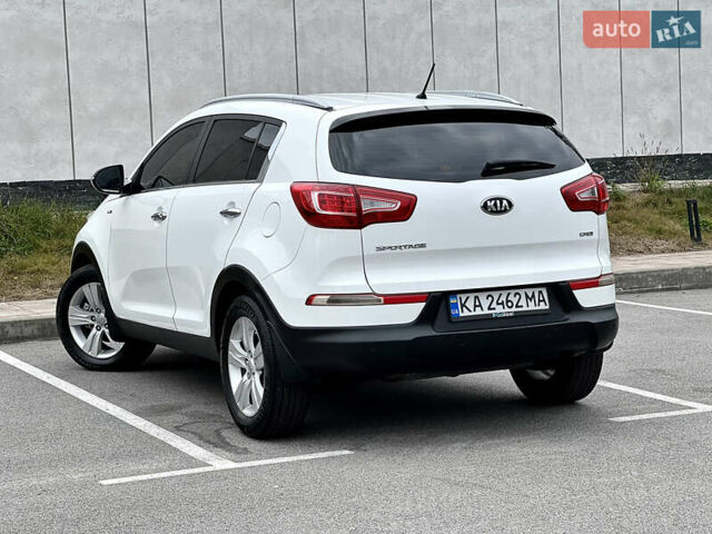 Белый Киа Sportage, объемом двигателя 2 л и пробегом 170 тыс. км за 15300 $, фото 10 на Automoto.ua