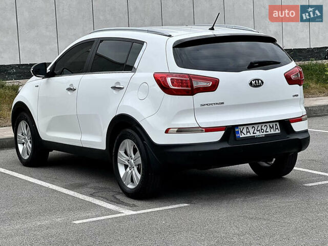 Белый Киа Sportage, объемом двигателя 2 л и пробегом 170 тыс. км за 15300 $, фото 9 на Automoto.ua