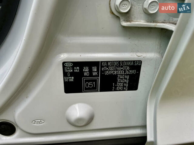 Белый Киа Sportage, объемом двигателя 2 л и пробегом 129 тыс. км за 15900 $, фото 37 на Automoto.ua