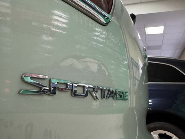 Белый Киа Sportage, объемом двигателя 2.4 л и пробегом 118 тыс. км за 11500 $, фото 3 на Automoto.ua