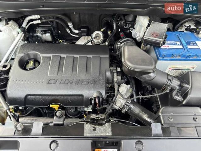 Білий Кіа Sportage, об'ємом двигуна 1.69 л та пробігом 194 тис. км за 10995 $, фото 45 на Automoto.ua