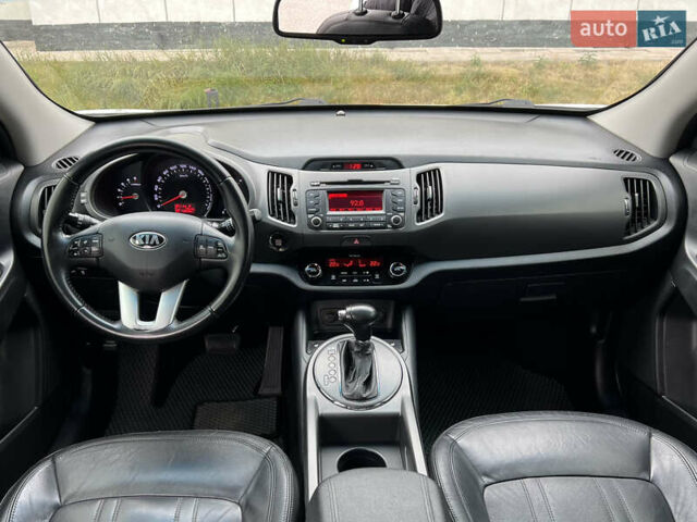 Белый Киа Sportage, объемом двигателя 2 л и пробегом 170 тыс. км за 15300 $, фото 30 на Automoto.ua