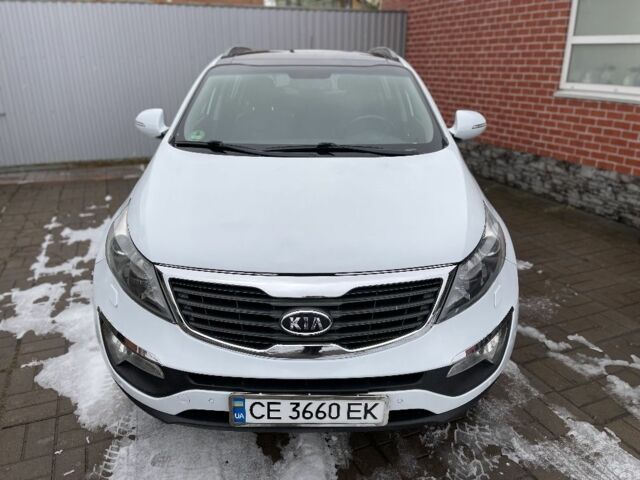 Белый Киа Sportage, объемом двигателя 2 л и пробегом 123 тыс. км за 13700 $, фото 1 на Automoto.ua