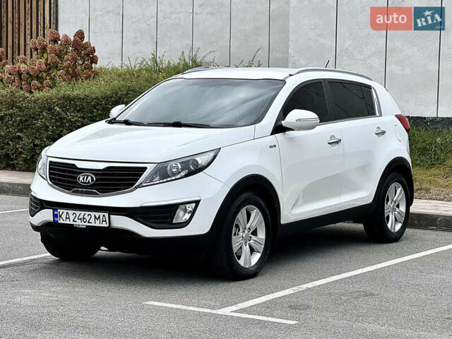 Белый Киа Sportage, объемом двигателя 2 л и пробегом 170 тыс. км за 15300 $, фото 3 на Automoto.ua