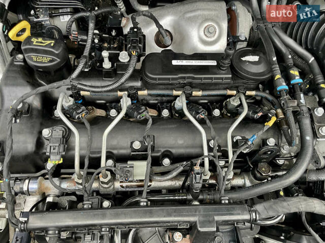 Белый Киа Sportage, объемом двигателя 2 л и пробегом 129 тыс. км за 15900 $, фото 30 на Automoto.ua