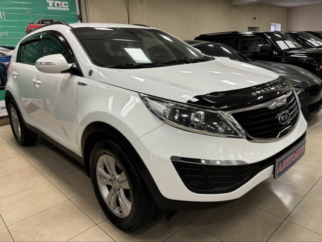 Белый Киа Sportage, объемом двигателя 2.4 л и пробегом 118 тыс. км за 11500 $, фото 7 на Automoto.ua