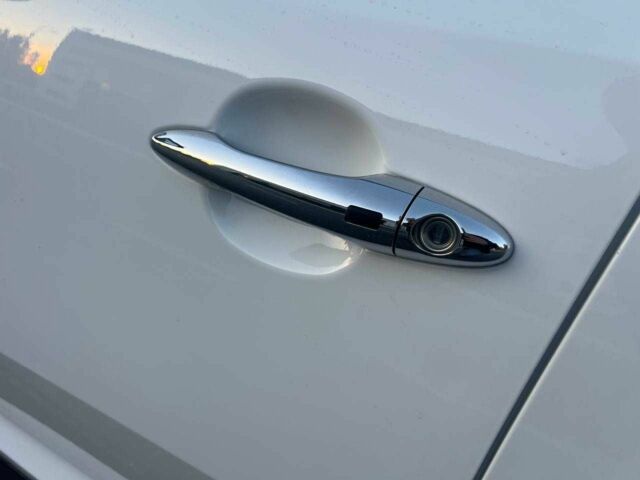 Белый Киа Sportage, объемом двигателя 2 л и пробегом 170 тыс. км за 13500 $, фото 8 на Automoto.ua