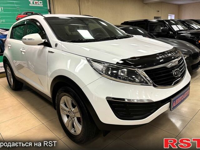 Белый Киа Sportage, объемом двигателя 2.4 л и пробегом 118 тыс. км за 11500 $, фото 6 на Automoto.ua