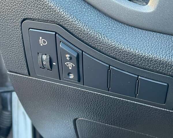 Белый Киа Sportage, объемом двигателя 1.69 л и пробегом 205 тыс. км за 11500 $, фото 20 на Automoto.ua