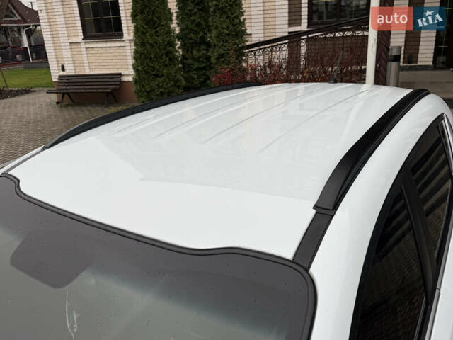 Білий Кіа Sportage, об'ємом двигуна 1.7 л та пробігом 98 тис. км за 13950 $, фото 32 на Automoto.ua