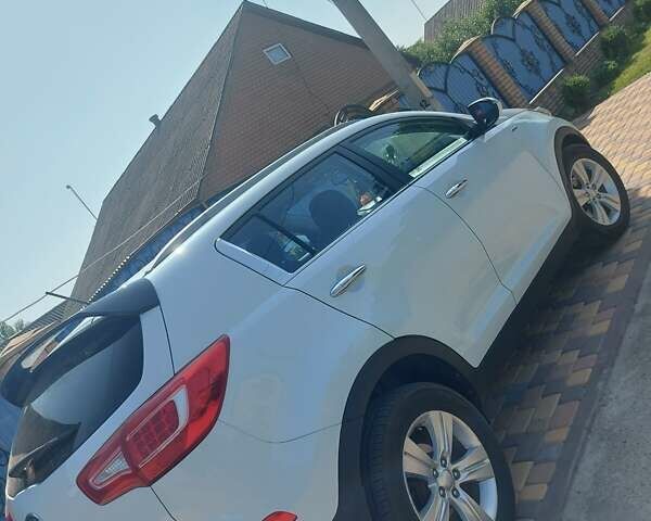 Белый Киа Sportage, объемом двигателя 2 л и пробегом 149 тыс. км за 13700 $, фото 11 на Automoto.ua