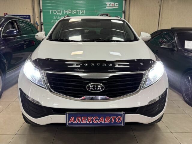 Белый Киа Sportage, объемом двигателя 2.4 л и пробегом 118 тыс. км за 11500 $, фото 8 на Automoto.ua